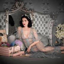 Бурлеск - коктейль женственности и сексуальности